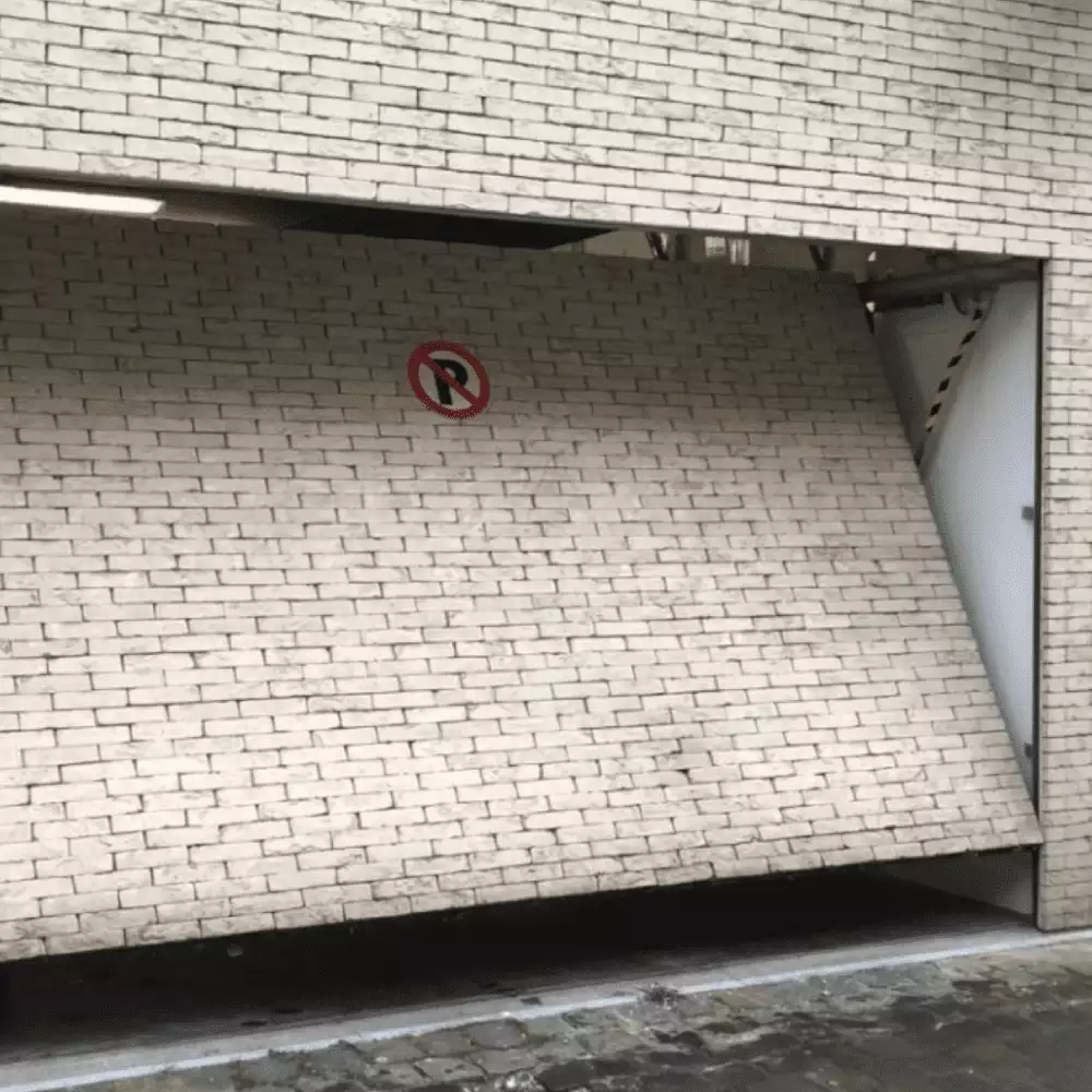 1 Ton heavy bricks – Garage Door