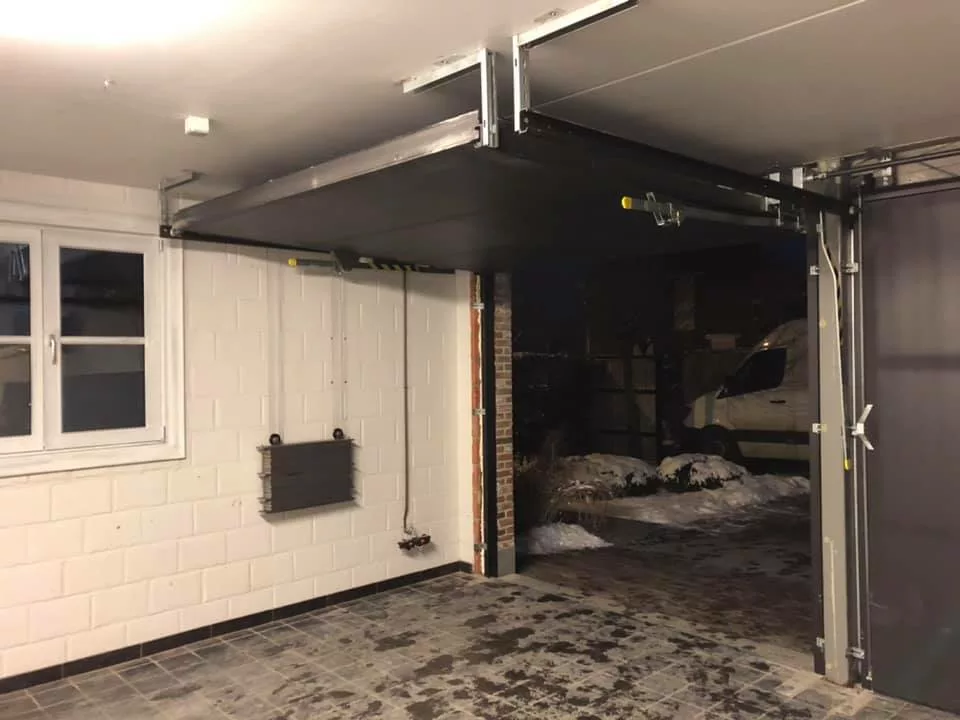 Seuils de porte de garage : matériaux, étanchéité et rupture de pont thermique